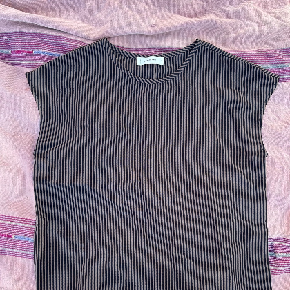 Everlane Black and White Striped Short Sleeve Top
